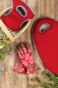 Love The Glove - Oak Leaf Poppy